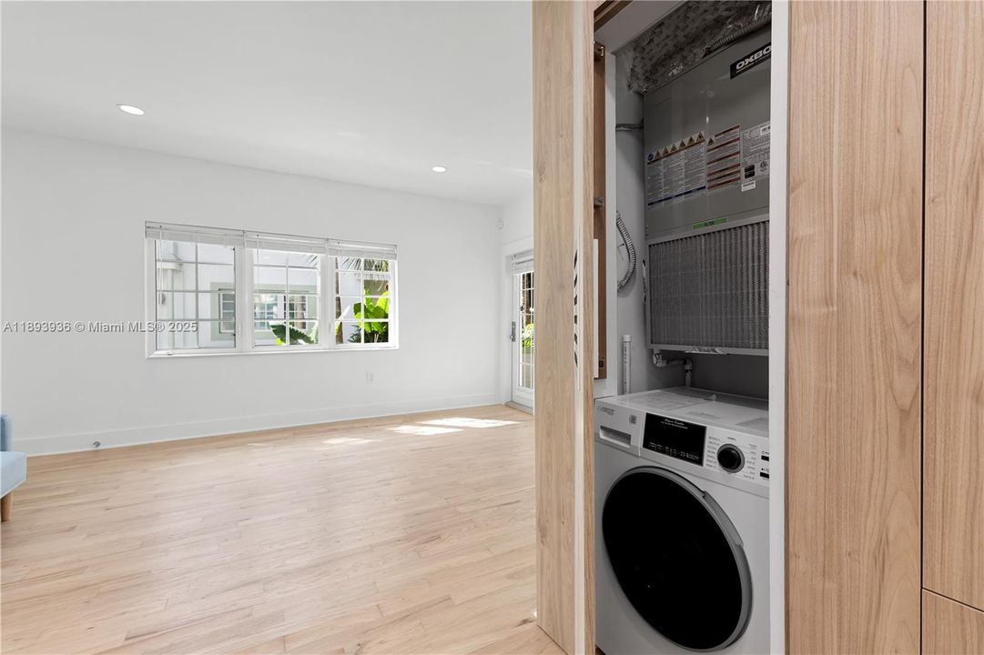 Недавно арендовано: $2,750 (1 спален, 1 ванн, 686 Квадратных фут)