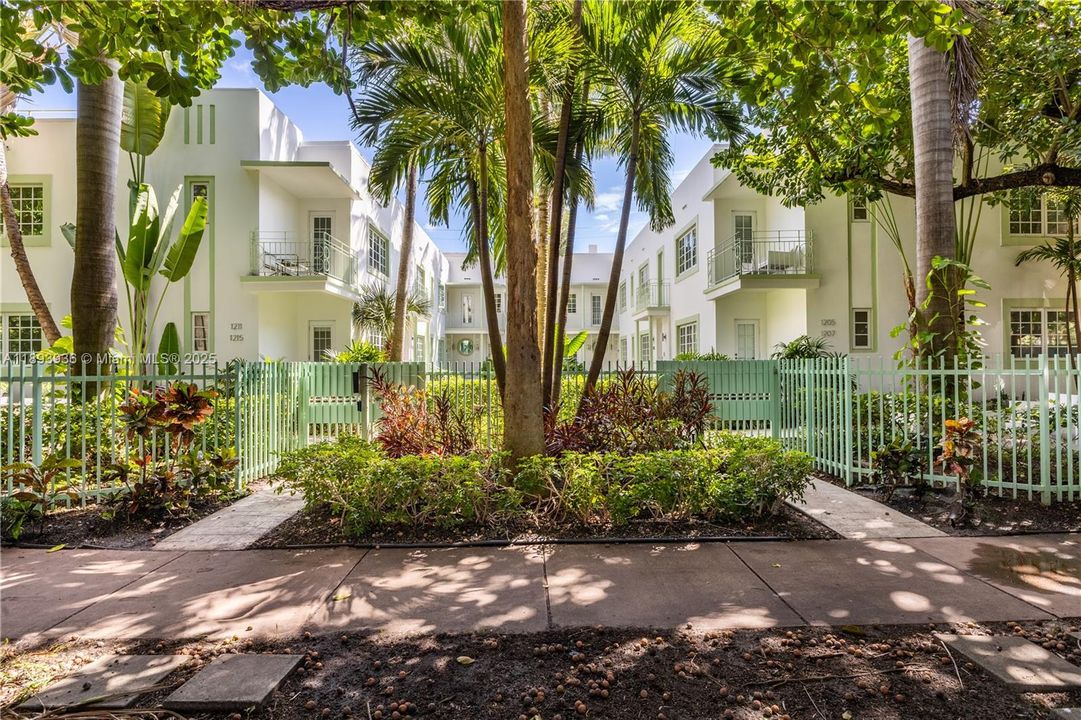 Недавно арендовано: $2,750 (1 спален, 1 ванн, 686 Квадратных фут)