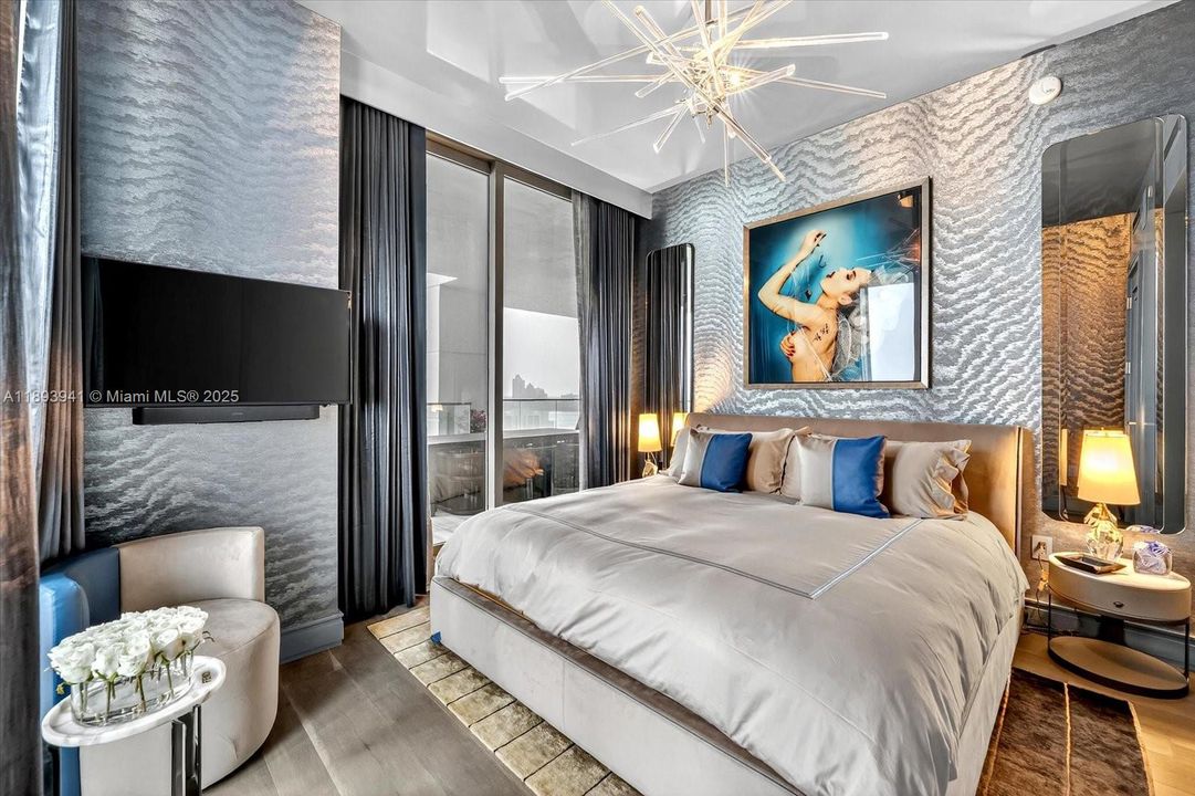 Vendido Recientemente: $10,600,000 (4 camas, 7 baños, 3803 Pies cuadrados)