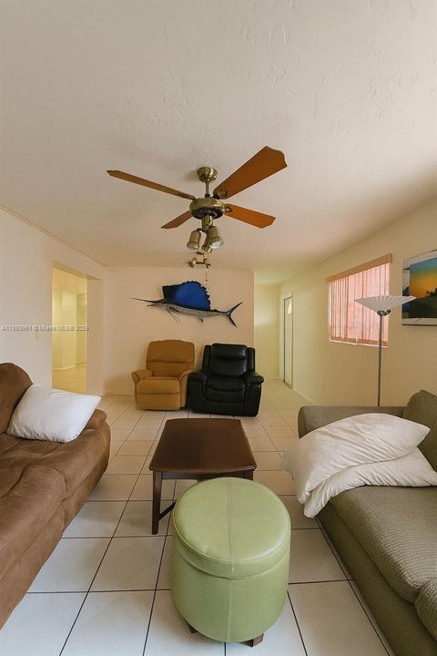 For Sale: $850,000 (4 beds, 2 baths, 2173 Square Feet)