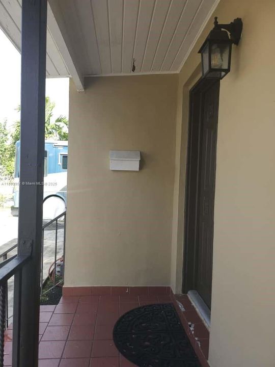 For Sale: $850,000 (4 beds, 2 baths, 2173 Square Feet)