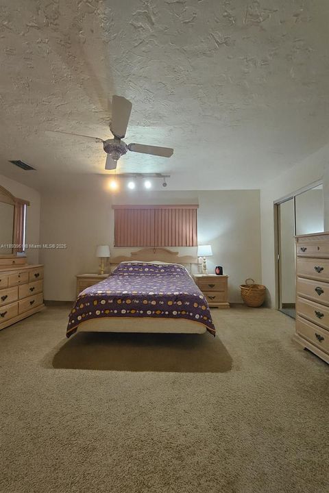 For Sale: $850,000 (4 beds, 2 baths, 2173 Square Feet)