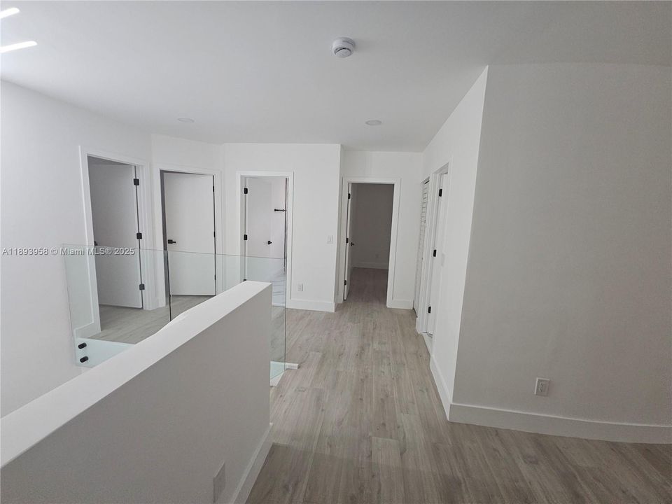 Activo con contrato: $750,000 (4 camas, 3 baños, 2540 Pies cuadrados)