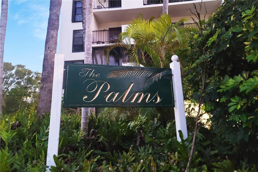 На продажу: $799,000 (2 спален, 2 ванн, 1105 Квадратных фут)