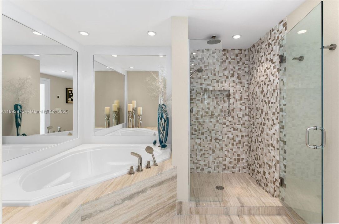 待售: $5,390,000 (4 贝兹, 3 浴室, 2670 平方英尺)