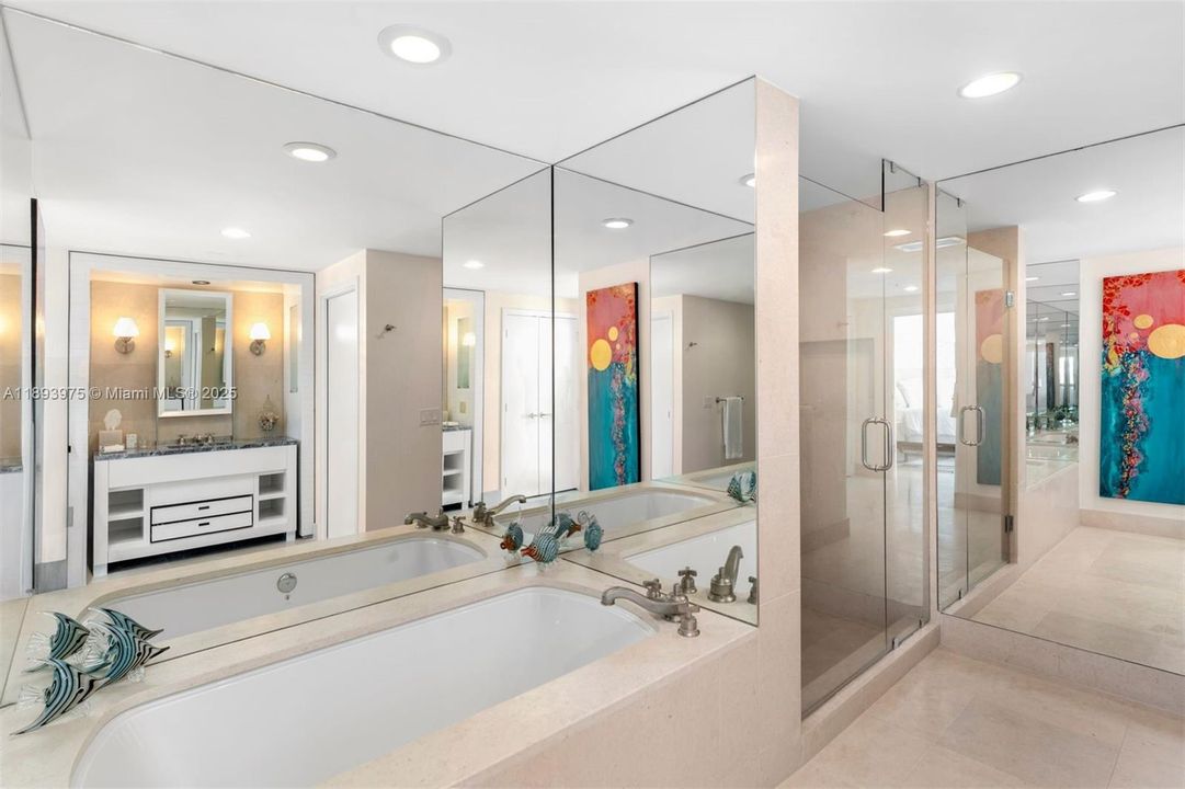 待售: $5,390,000 (4 贝兹, 3 浴室, 2670 平方英尺)