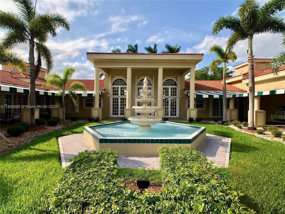 En Venta: $700,000 (4 camas, 3 baños, 2578 Pies cuadrados)