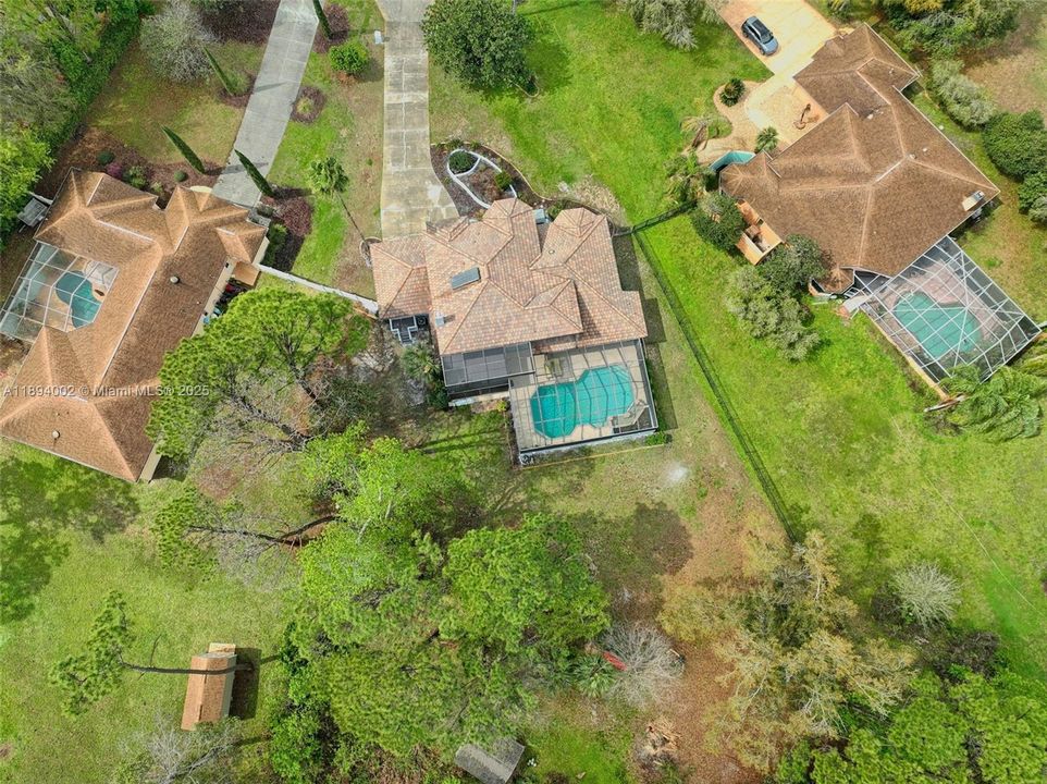 En Venta: $799,900 (5 camas, 3 baños, 3263 Pies cuadrados)