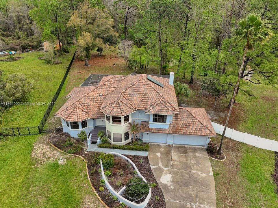 En Venta: $799,900 (5 camas, 3 baños, 3263 Pies cuadrados)