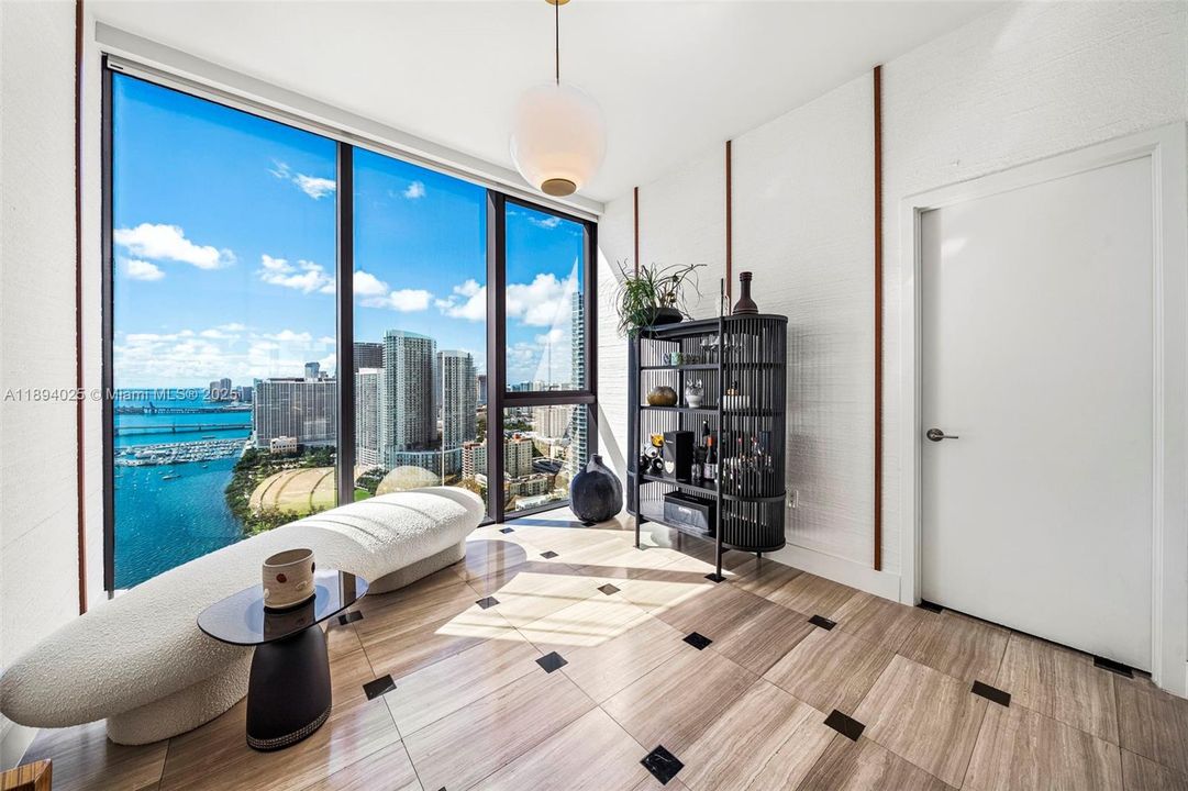 For Sale: $5,450,000 (4 beds, 5 baths, 3298 Square Feet)