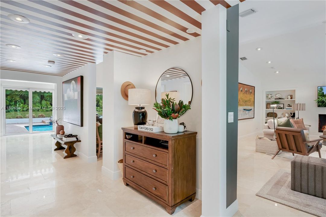 For Sale: $3,890,000 (4 beds, 3 baths, 3978 Square Feet)