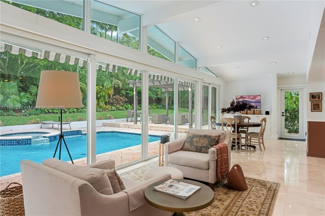 For Sale: $3,890,000 (4 beds, 3 baths, 3978 Square Feet)