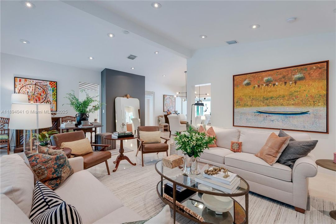 For Sale: $3,890,000 (4 beds, 3 baths, 3978 Square Feet)