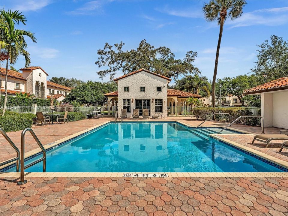 待售: $980,000 (4 贝兹, 3 浴室, 2800 平方英尺)