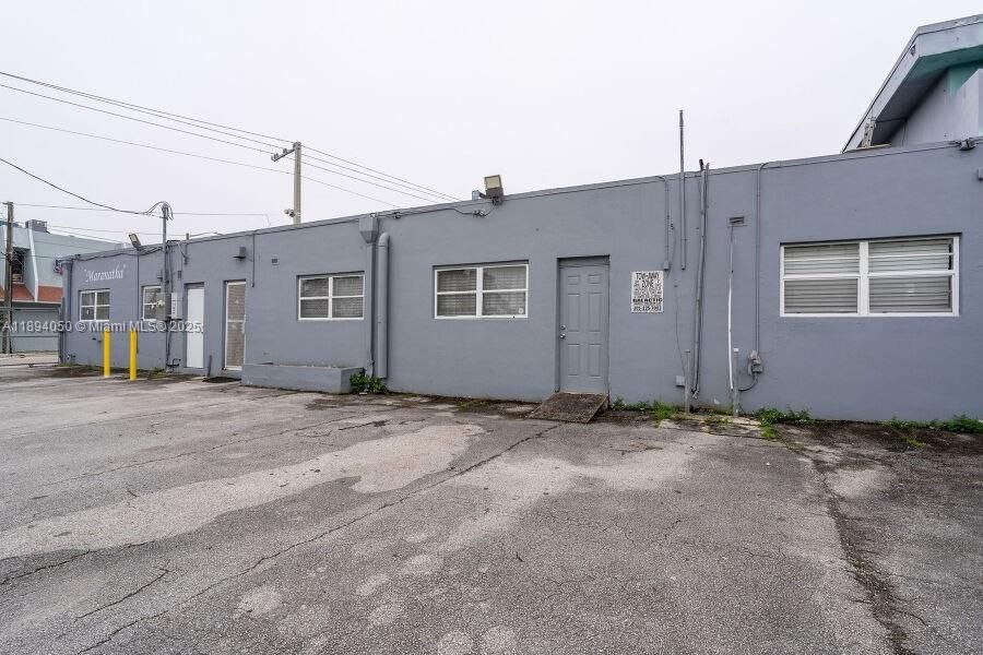 Active With Contract: $3,975,000 (0 beds, 0 baths, 0 Square Feet)