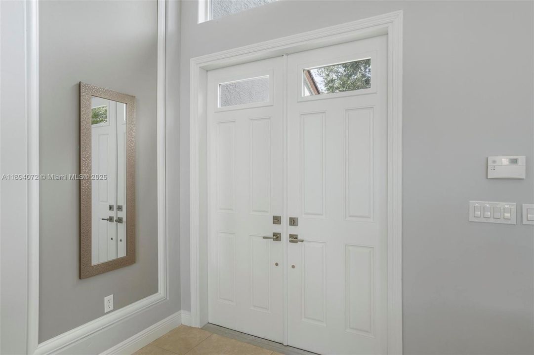 For Rent: $8,250 (5 beds, 3 baths, 3348 Square Feet)