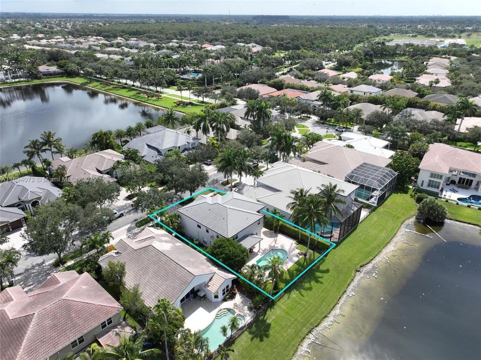 For Rent: $8,250 (5 beds, 3 baths, 3348 Square Feet)