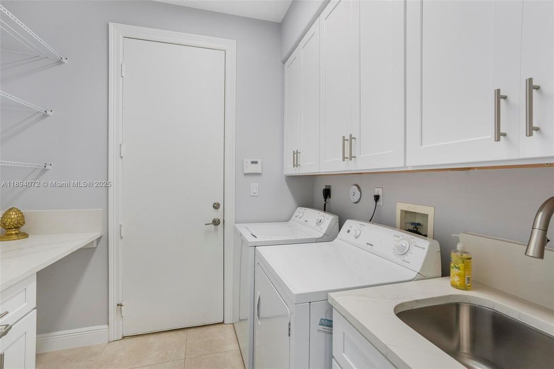 For Rent: $8,250 (5 beds, 3 baths, 3348 Square Feet)