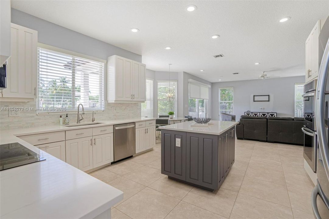 For Rent: $8,250 (5 beds, 3 baths, 3348 Square Feet)