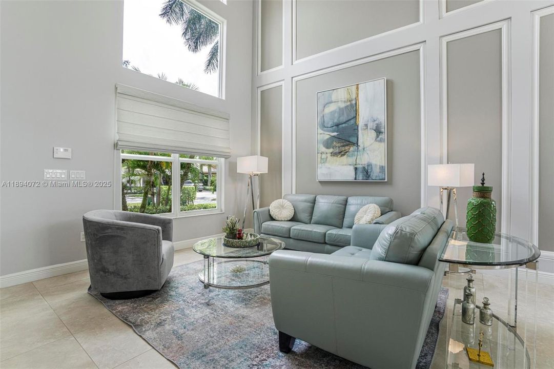 For Rent: $8,250 (5 beds, 3 baths, 3348 Square Feet)