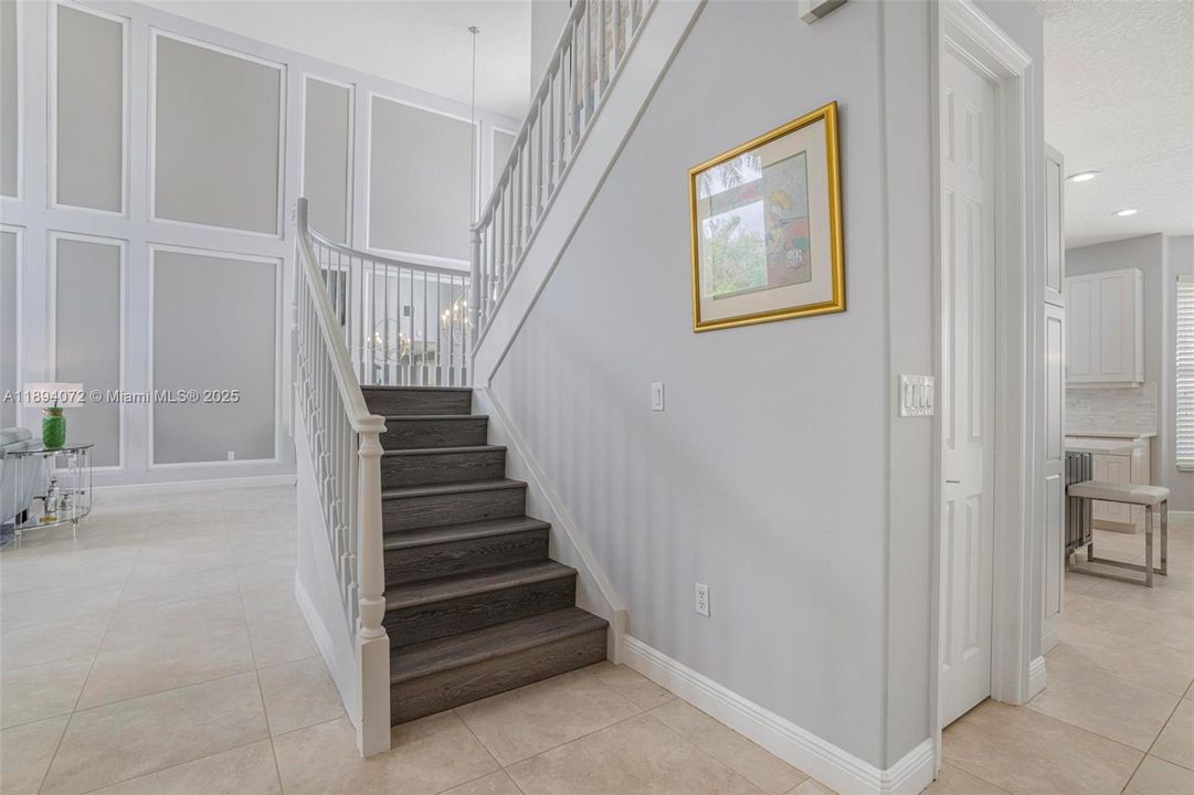 For Rent: $8,250 (5 beds, 3 baths, 3348 Square Feet)