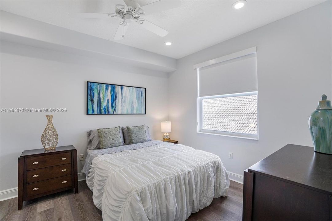 For Rent: $8,250 (5 beds, 3 baths, 3348 Square Feet)