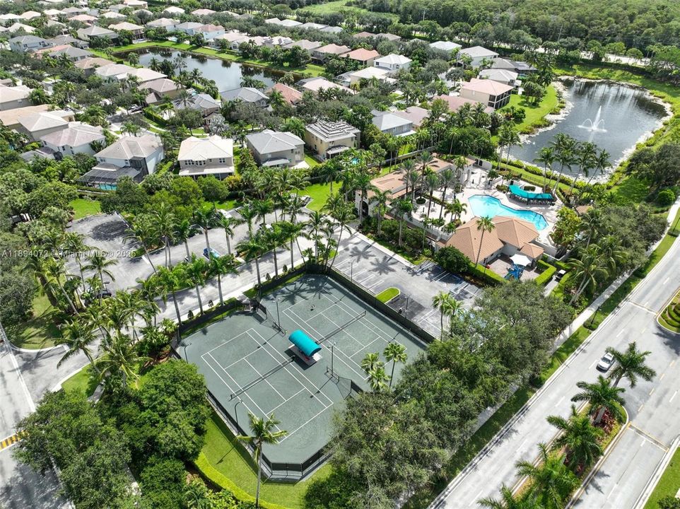 For Rent: $8,250 (5 beds, 3 baths, 3348 Square Feet)