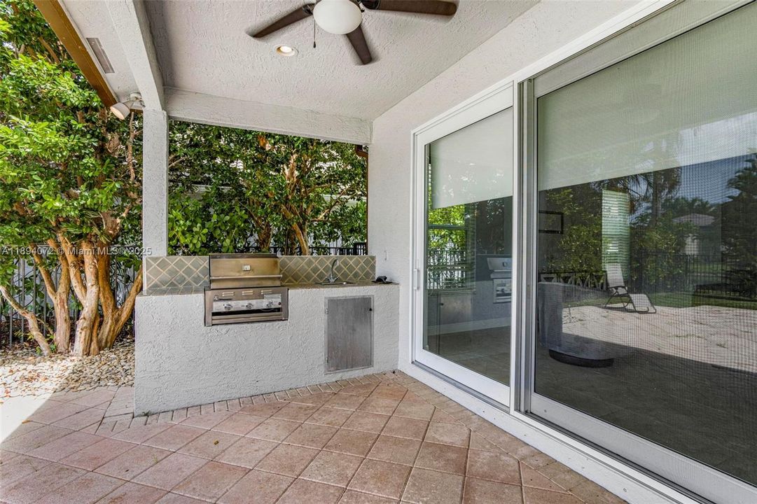 For Rent: $8,250 (5 beds, 3 baths, 3348 Square Feet)