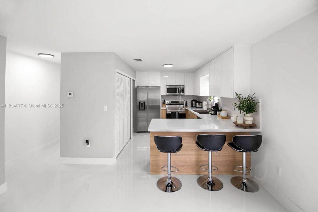 For Sale: $619,999 (4 beds, 2 baths, 1456 Square Feet)