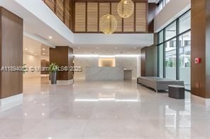 待售: $315,000 (1 贝兹, 1 浴室, 780 平方英尺)