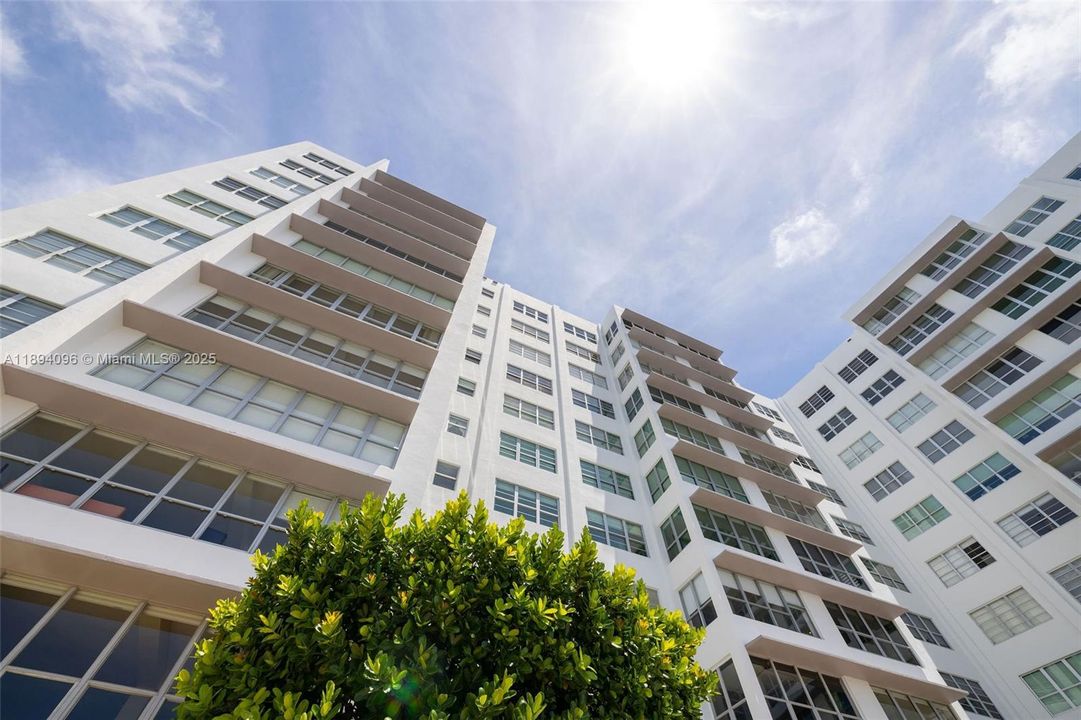 На продажу: $395,000 (1 спален, 2 ванн, 1150 Квадратных фут)