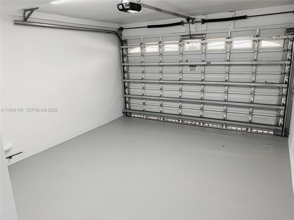 For Sale: $5,190,000 (5 beds, 5 baths, 6011 Square Feet)