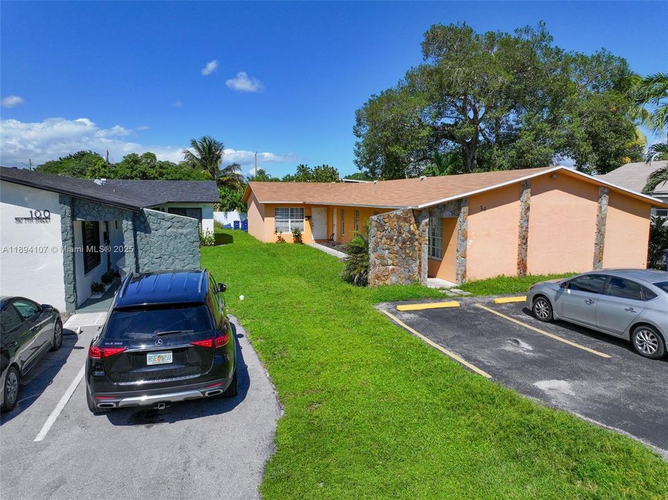 合同活跃: $595,000 (0 贝兹, 0 浴室, 2654 平方英尺)