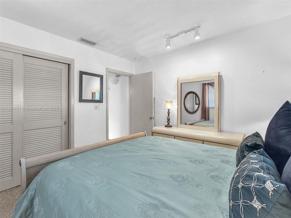 Active With Contract: $749,000 (3 beds, 2 baths, 1400 Square Feet)