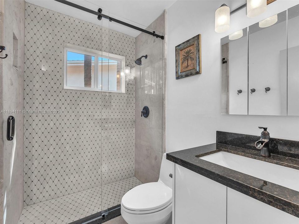 Active With Contract: $749,000 (3 beds, 2 baths, 1400 Square Feet)