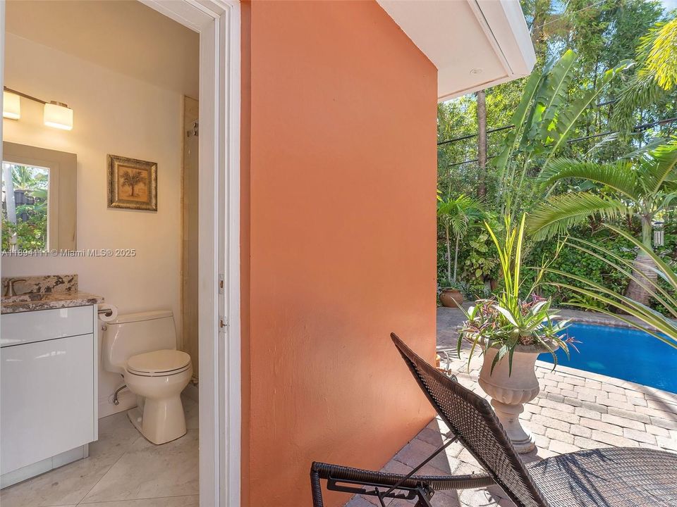 Active With Contract: $749,000 (3 beds, 2 baths, 1400 Square Feet)