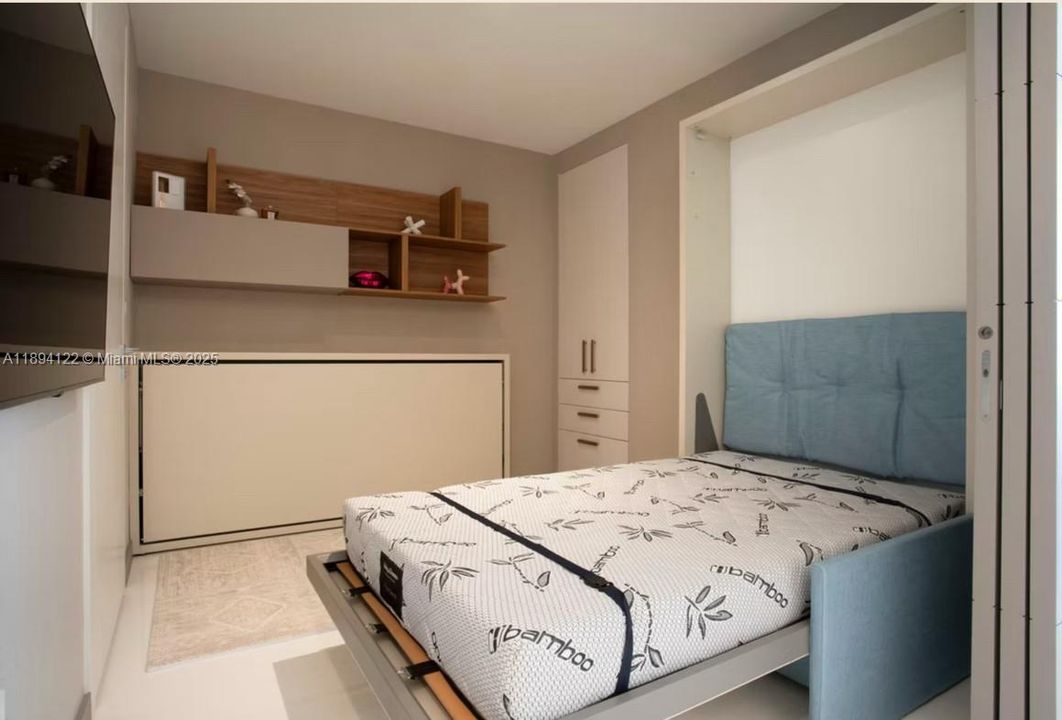 出租: $21,000 (2 贝兹, 3 浴室, 1552 平方英尺)