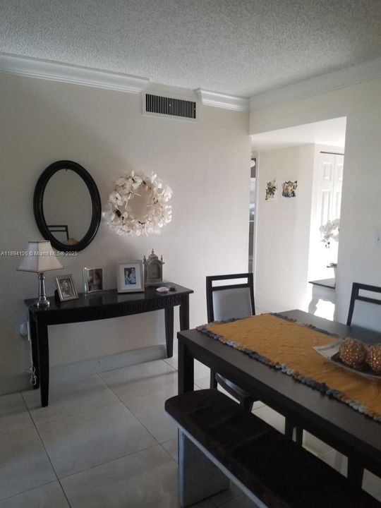 En Renta: $1,500 (1 camas, 1 baños, 640 Pies cuadrados)