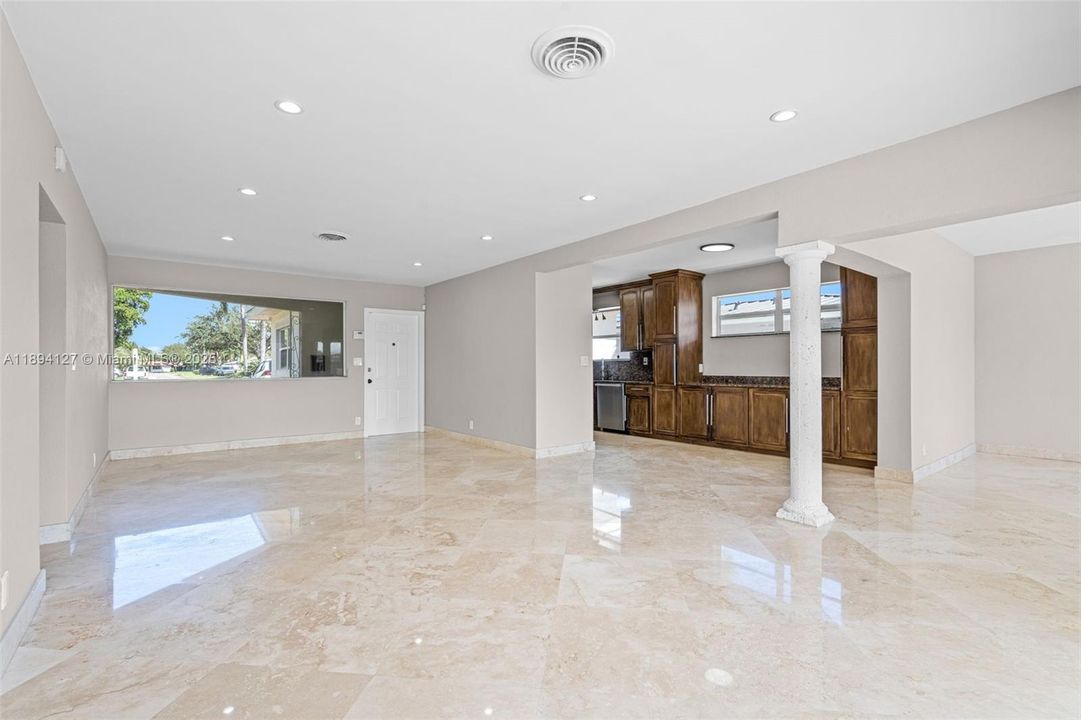 Active With Contract: $820,000 (3 beds, 2 baths, 1738 Square Feet)