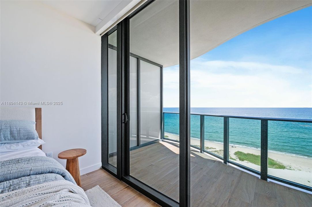 В аренду: $16,000 (2 спален, 2 ванн, 1700 Квадратных фут)