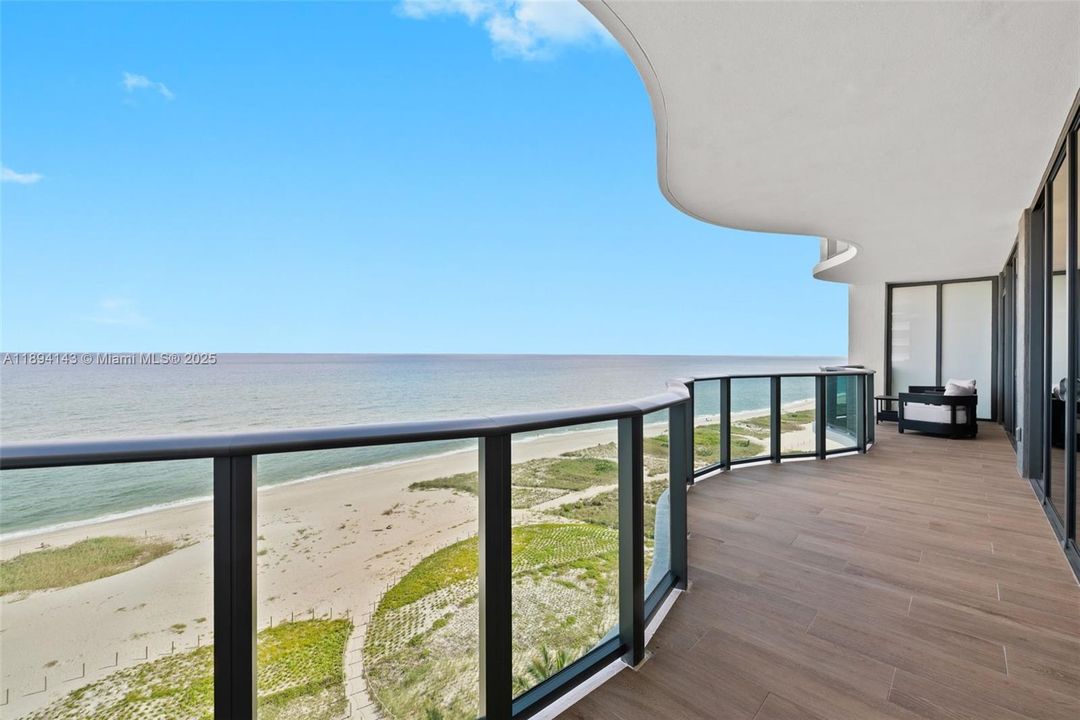 В аренду: $16,000 (2 спален, 2 ванн, 1700 Квадратных фут)