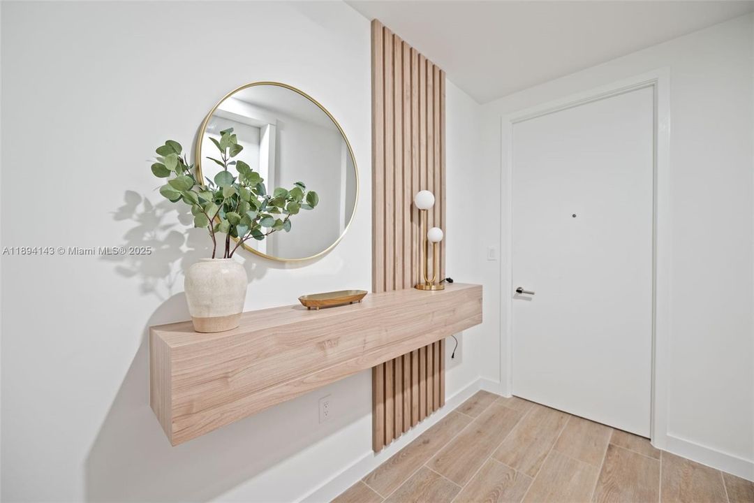 В аренду: $16,000 (2 спален, 2 ванн, 1700 Квадратных фут)