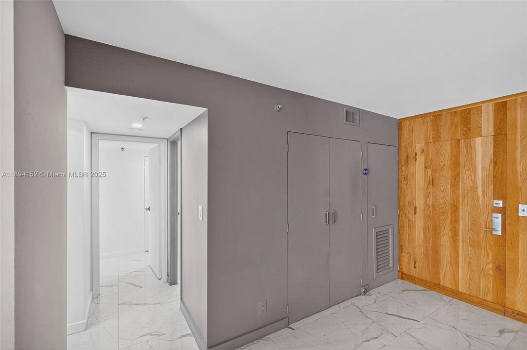 Recientemente alquilado: $6,400 (2 camas, 2 baños, 1368 Pies cuadrados)