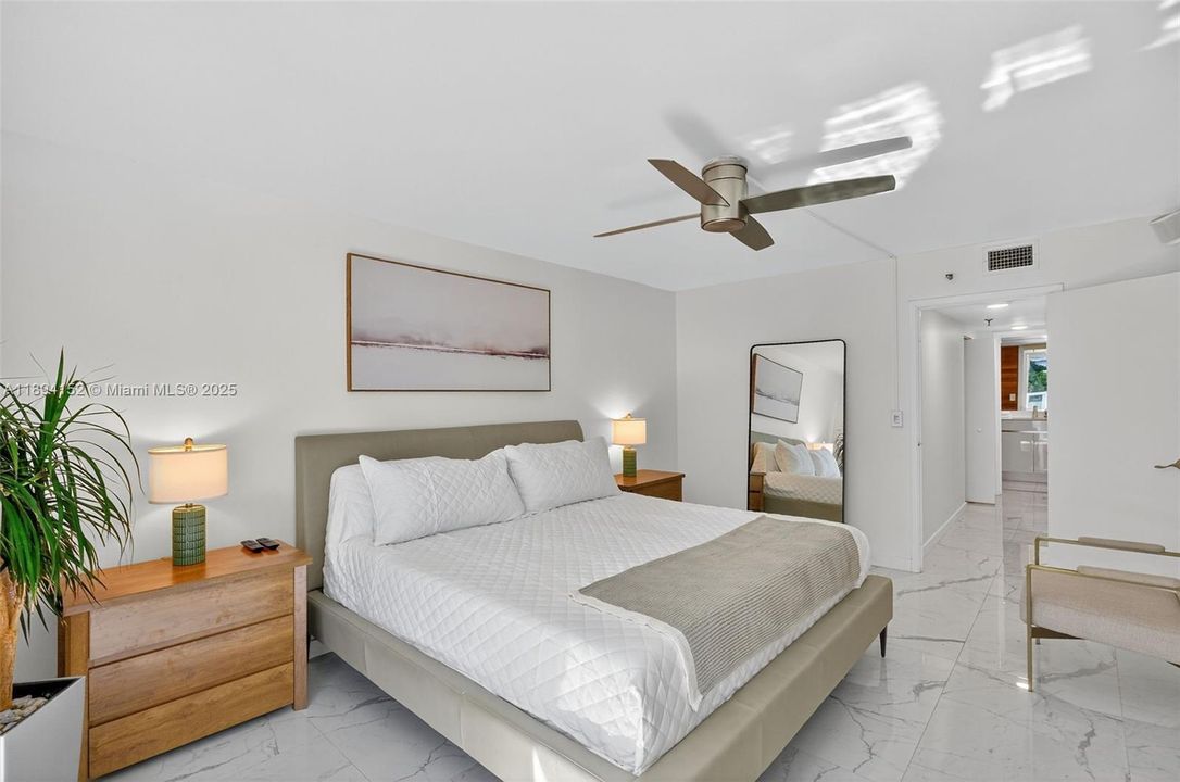 Recientemente alquilado: $6,400 (2 camas, 2 baños, 1368 Pies cuadrados)