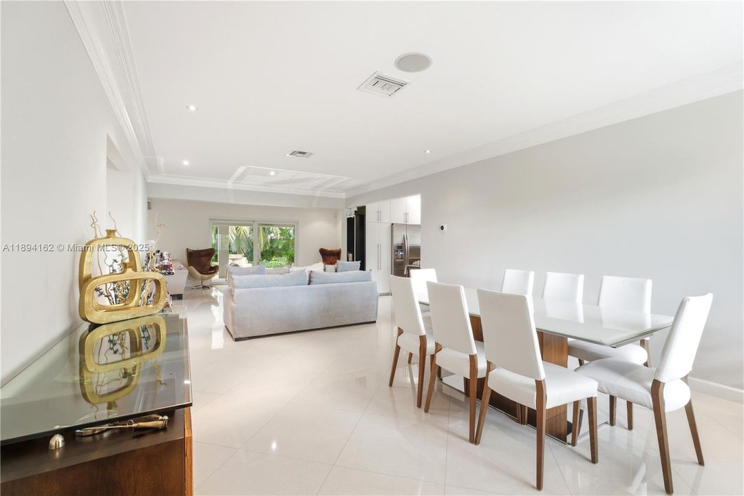 Active With Contract: $1,640,000 (4 beds, 3 baths, 2258 Square Feet)