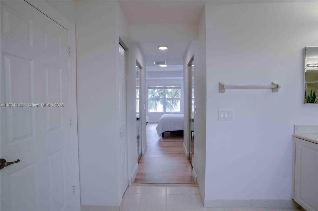 В аренду: $4,700 (4 спален, 2 ванн, 2508 Квадратных фут)