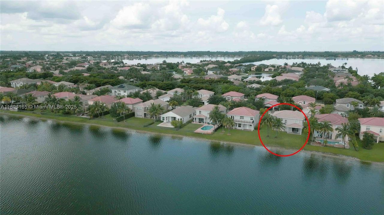 В аренду: $4,700 (4 спален, 2 ванн, 2508 Квадратных фут)