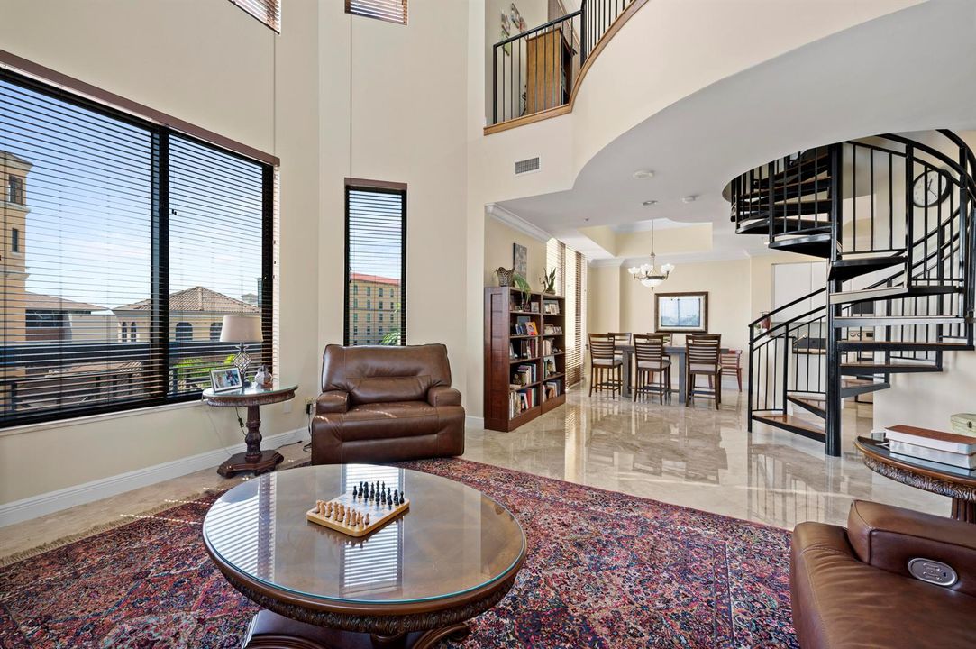 FAMILY ROOM OPEN TO KITCHEN