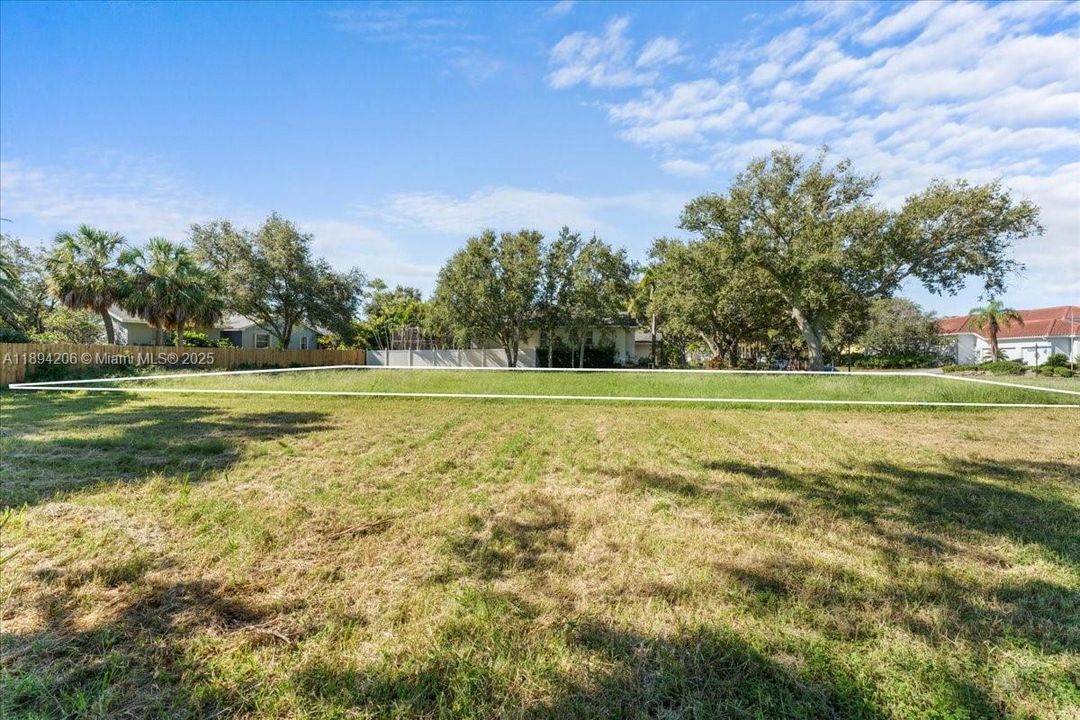 For Sale: $480,000 (0.22 acres)