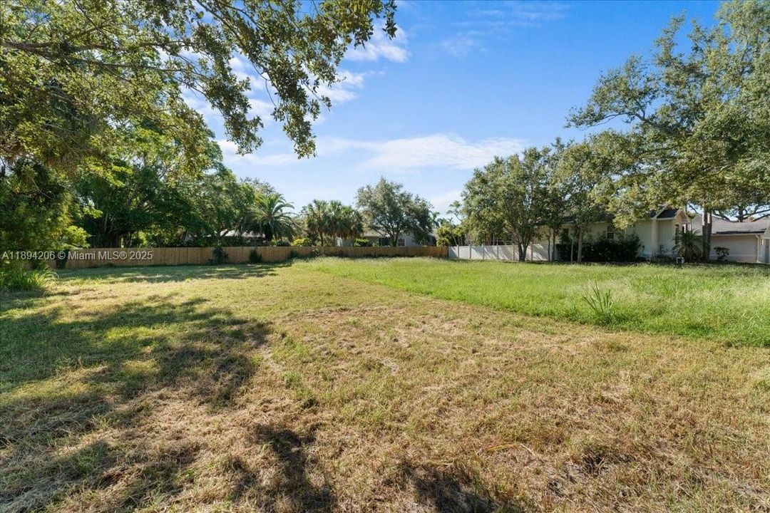 For Sale: $480,000 (0.22 acres)